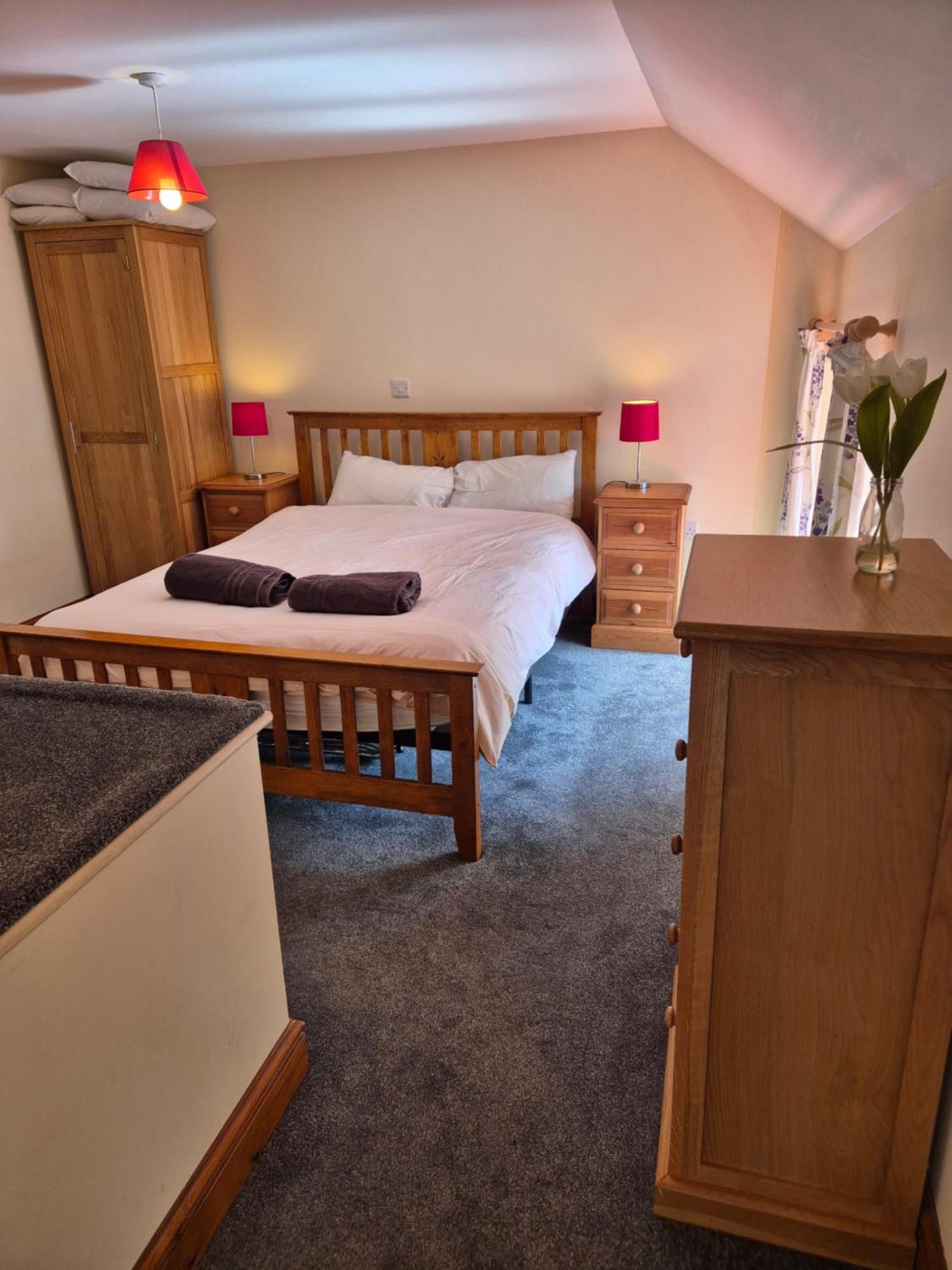 Kestrel Farmhouse Llandovery Extérieur photo